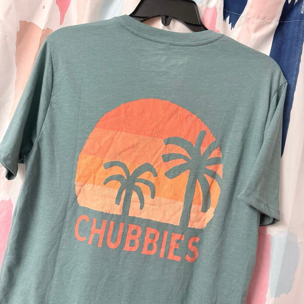NWOT Chubbies Palm Tree Sunset Green Short Sleeve T-Shirt Size Small